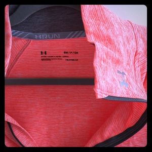 Under armour running long sleeve